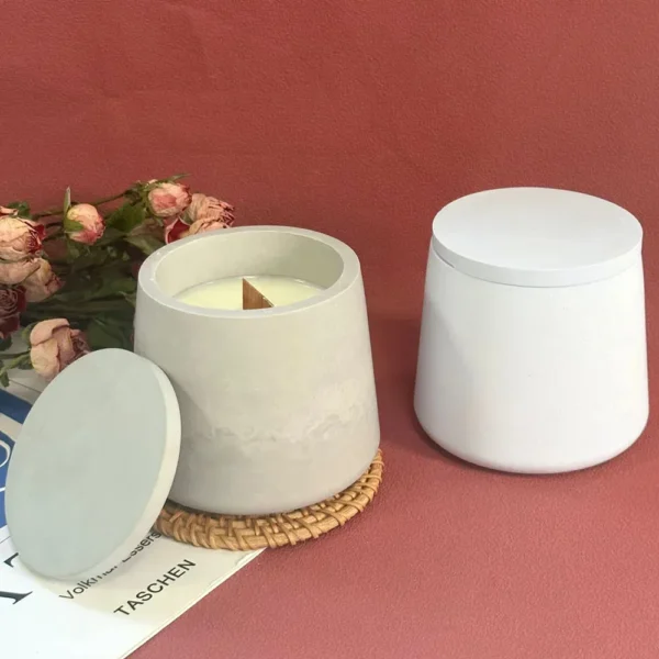 Contenedor de cemento con tapa – 9,8 cm